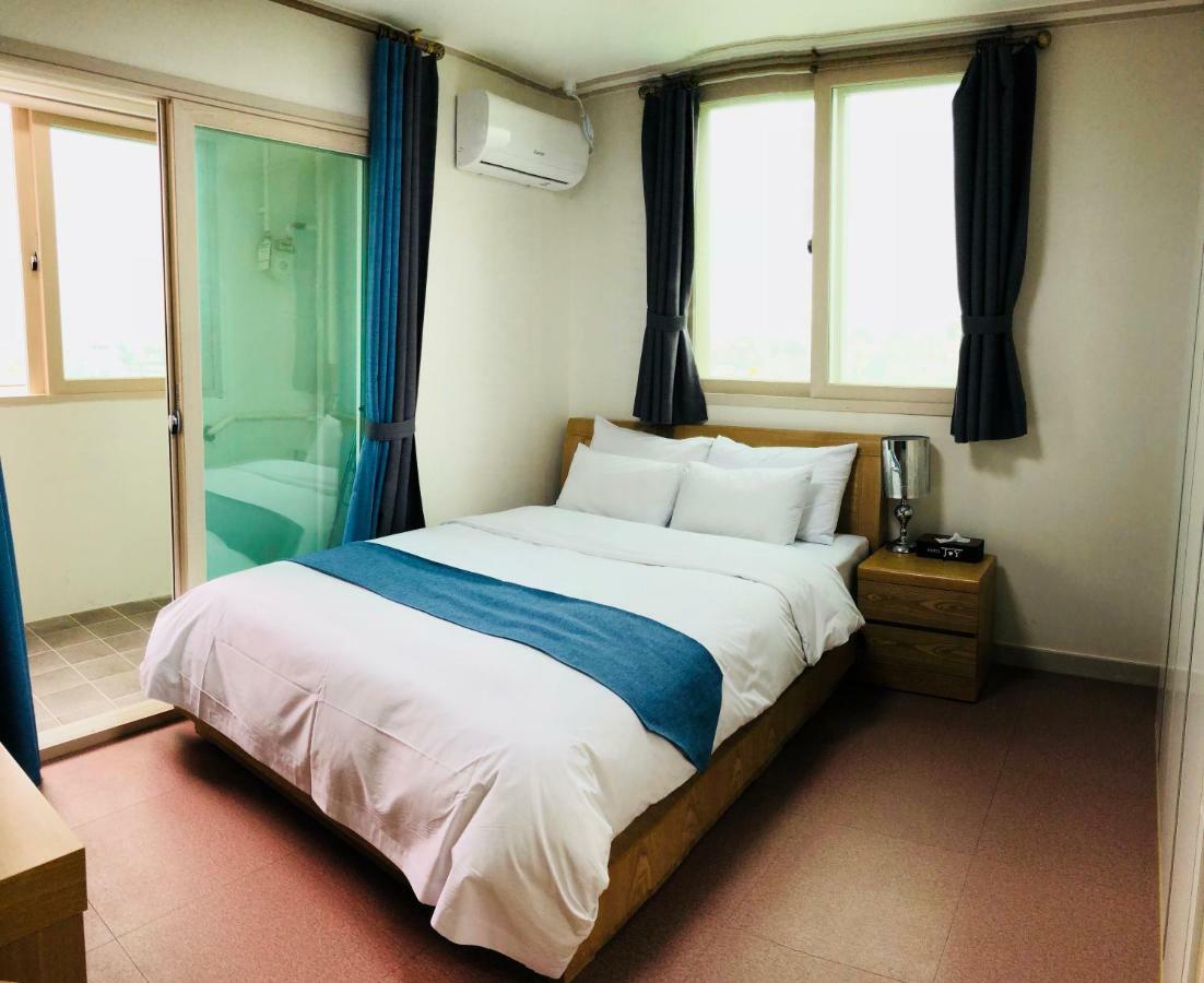 Joy Near Camp Humphres 2* Pyeongtaek