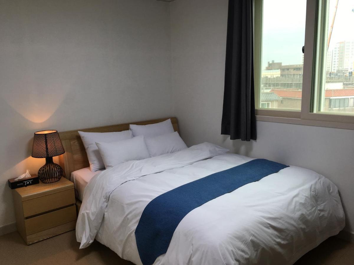 Joy Near Camp Humphres Hotel 2*
